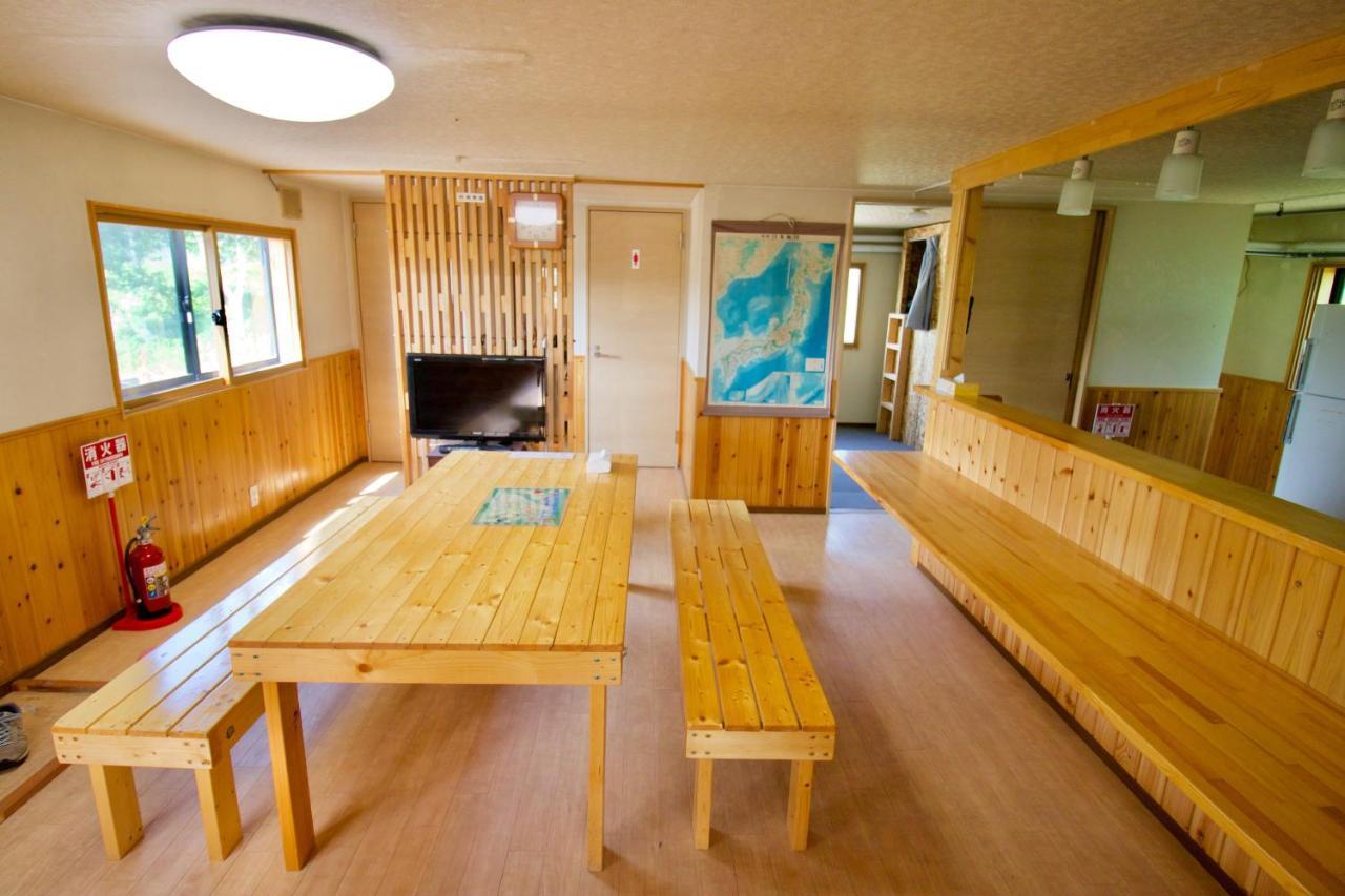 Clione Campground Hostel Shari Buitenkant foto