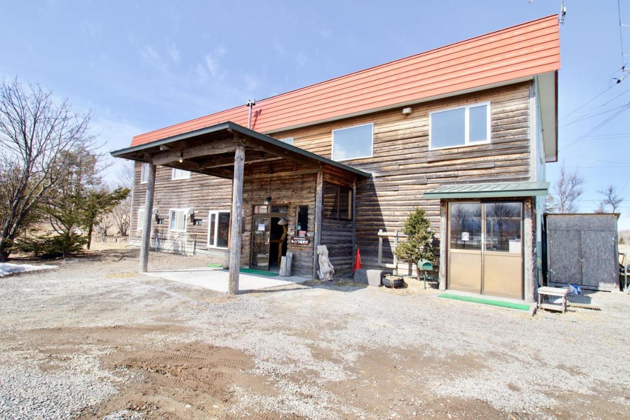 Clione Campground Hostel Shari Buitenkant foto
