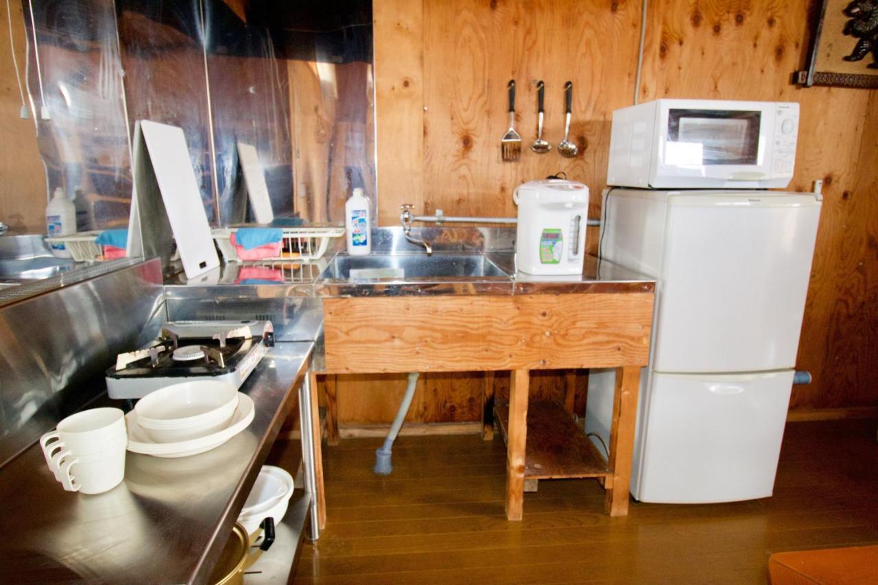 Clione Campground Hostel Shari Buitenkant foto