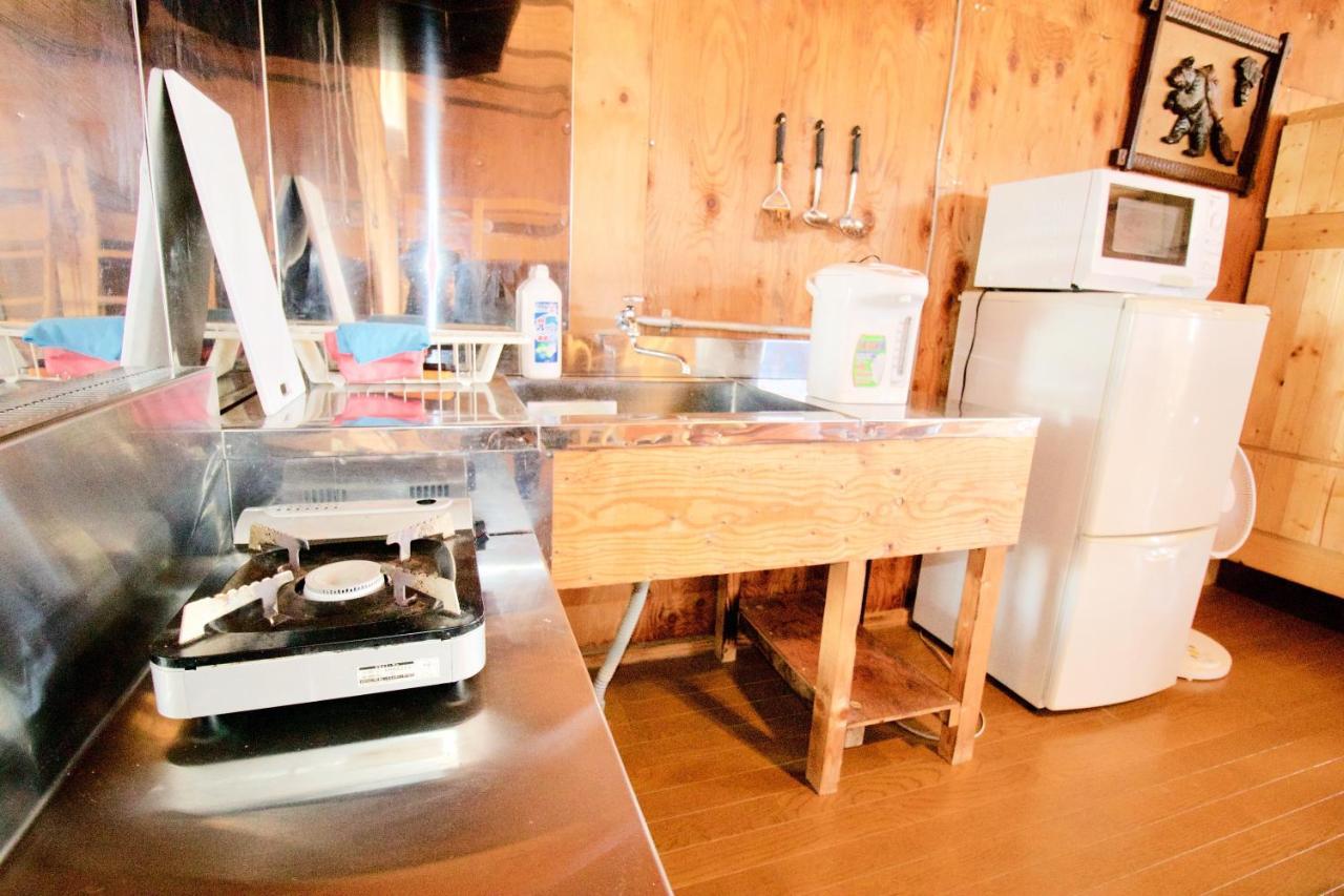 Clione Campground Hostel Shari Buitenkant foto