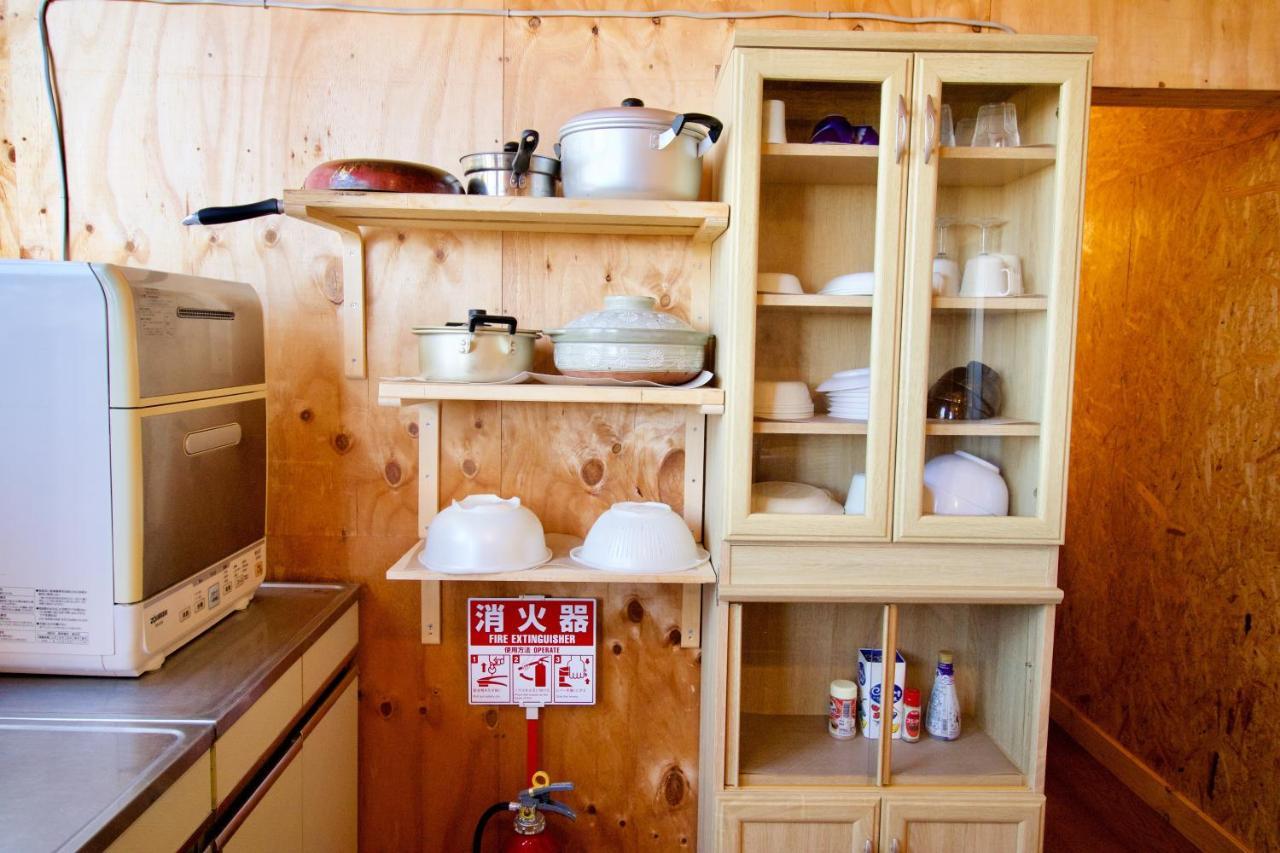 Clione Campground Hostel Shari Buitenkant foto