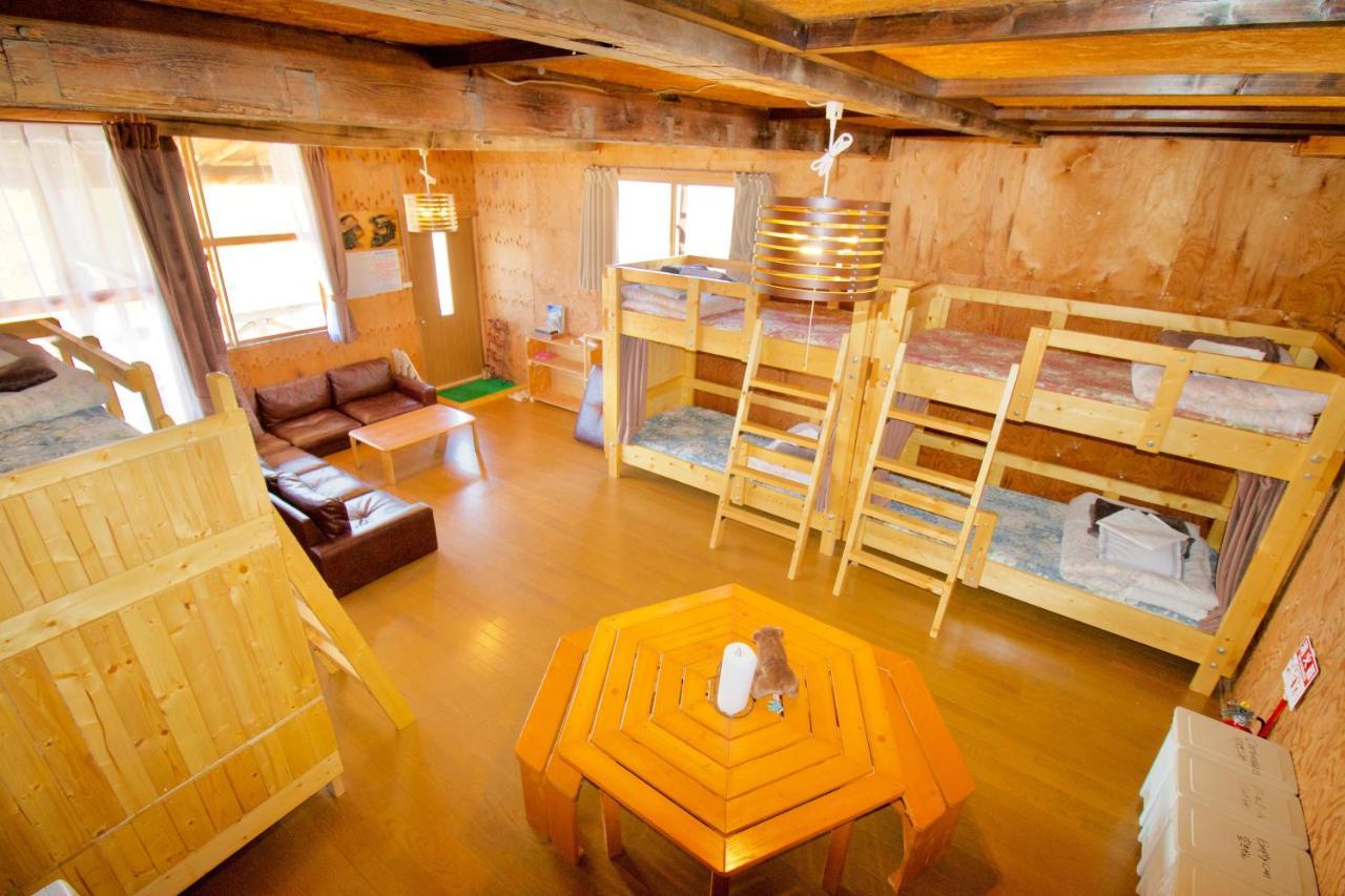 Clione Campground Hostel Shari Buitenkant foto